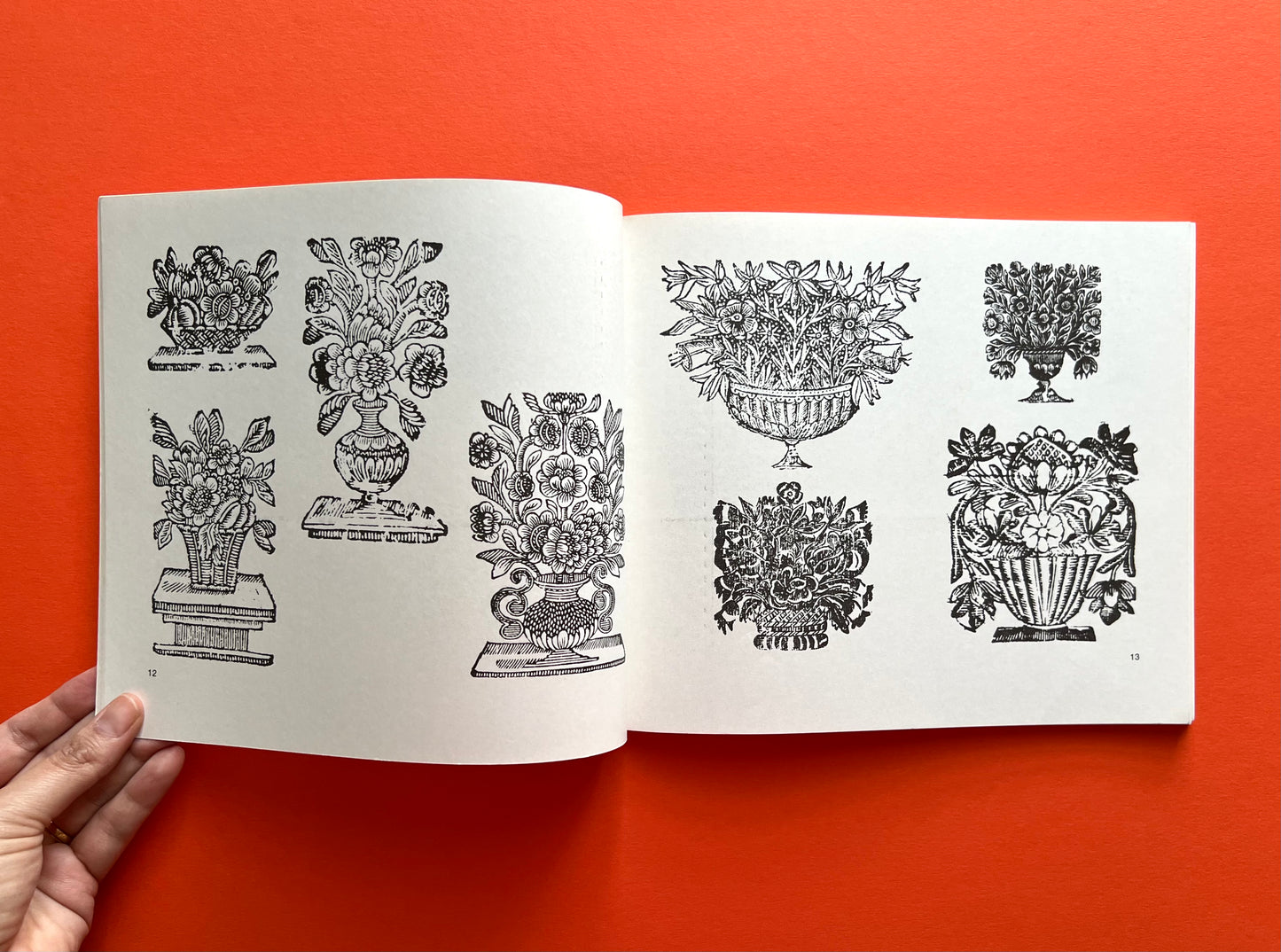 Serie de información gráfica: viñetas y grabados ornamentales del siglo XVIII
