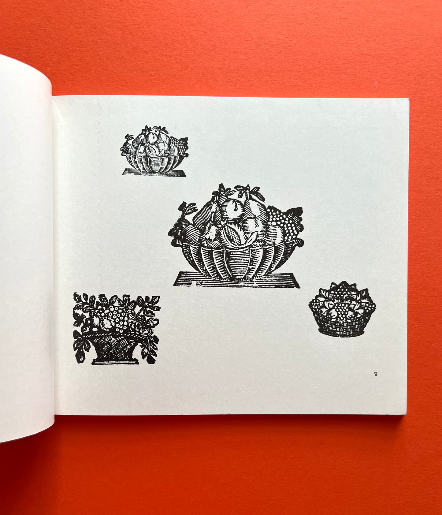 Serie de información gráfica: viñetas y grabados ornamentales del siglo XVIII