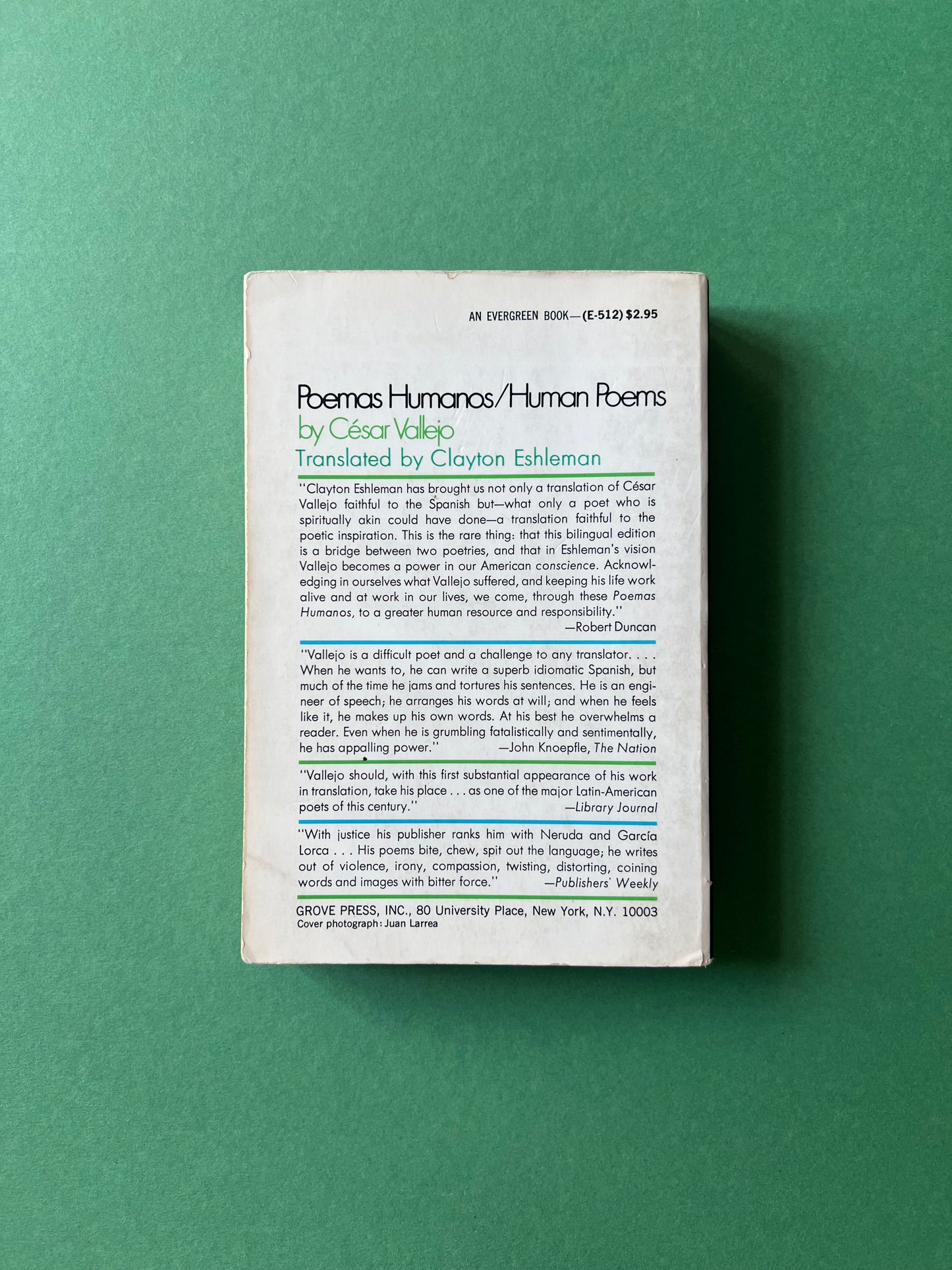 Poemas Humanos/Human Poems