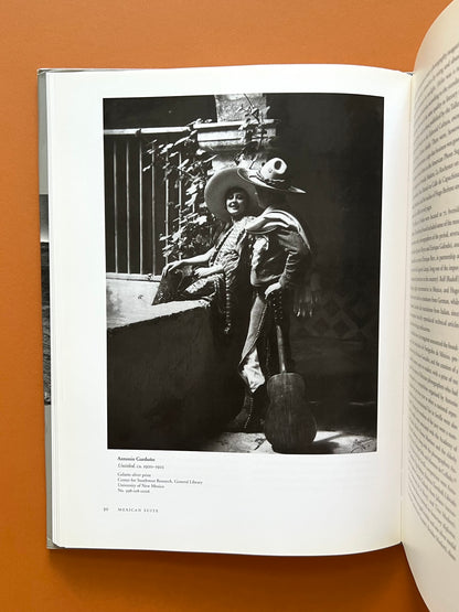 Mexican Suite : A History of Photography in Mexico